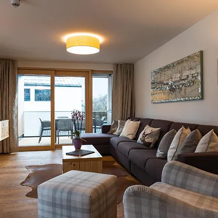 - Next To Areitxpress Liftstation * Zell am See