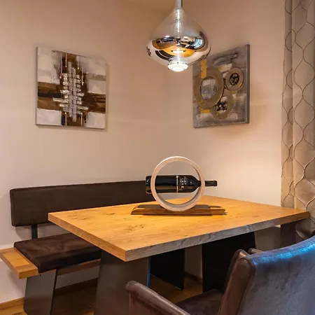 - Zell Am Apartment