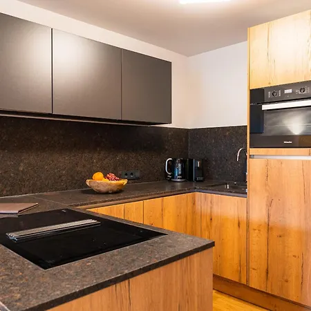 - Zell Am Apartment Zell am See