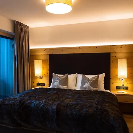 - Next To Areitxpress Liftstation Целль-ам-Зе