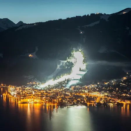 Apartment - Zell Am