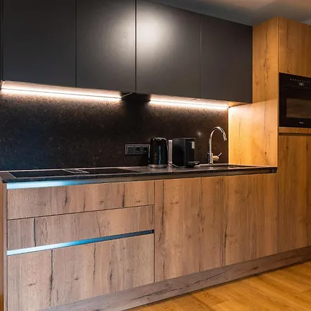 - Next To Areitxpress Liftstation